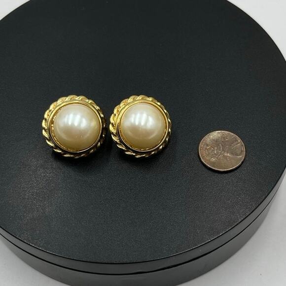 Napier Pierced Post Cream Large Faux Pearl Gold Tone Earrings Omega Backs - Picture 2 of 10